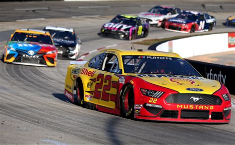 Watch Racing Live .